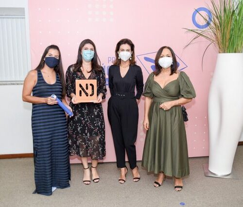 Mariana Freitas, Mariana Almeida, Cristina Calumby (1º lugar Comercial e 3º Residencial Casa Arquitetônico) e Márcia Leal (Casulo)